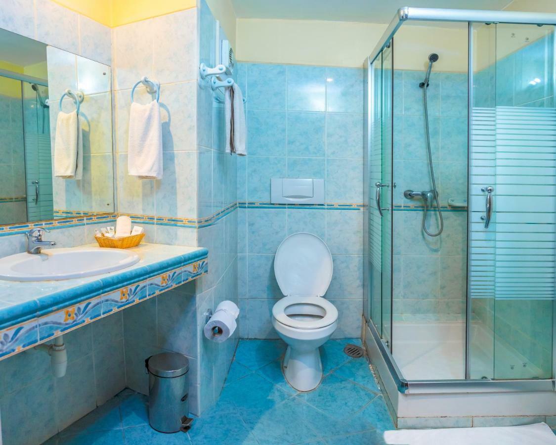 New Safari Hotel アルーシャ エクステリア 写真